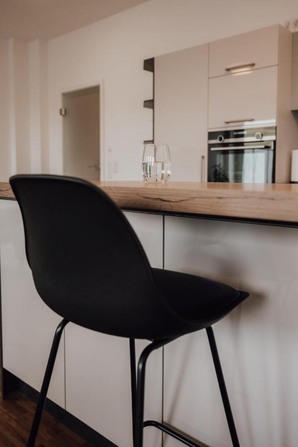Jama - Modern&bright, Terrasse, Freies Parken, Wlan, Grosse Gruppen #1 Apartment